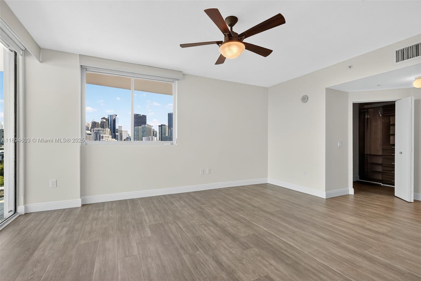 ROADS AT 21ST CONDO - Residential Lease