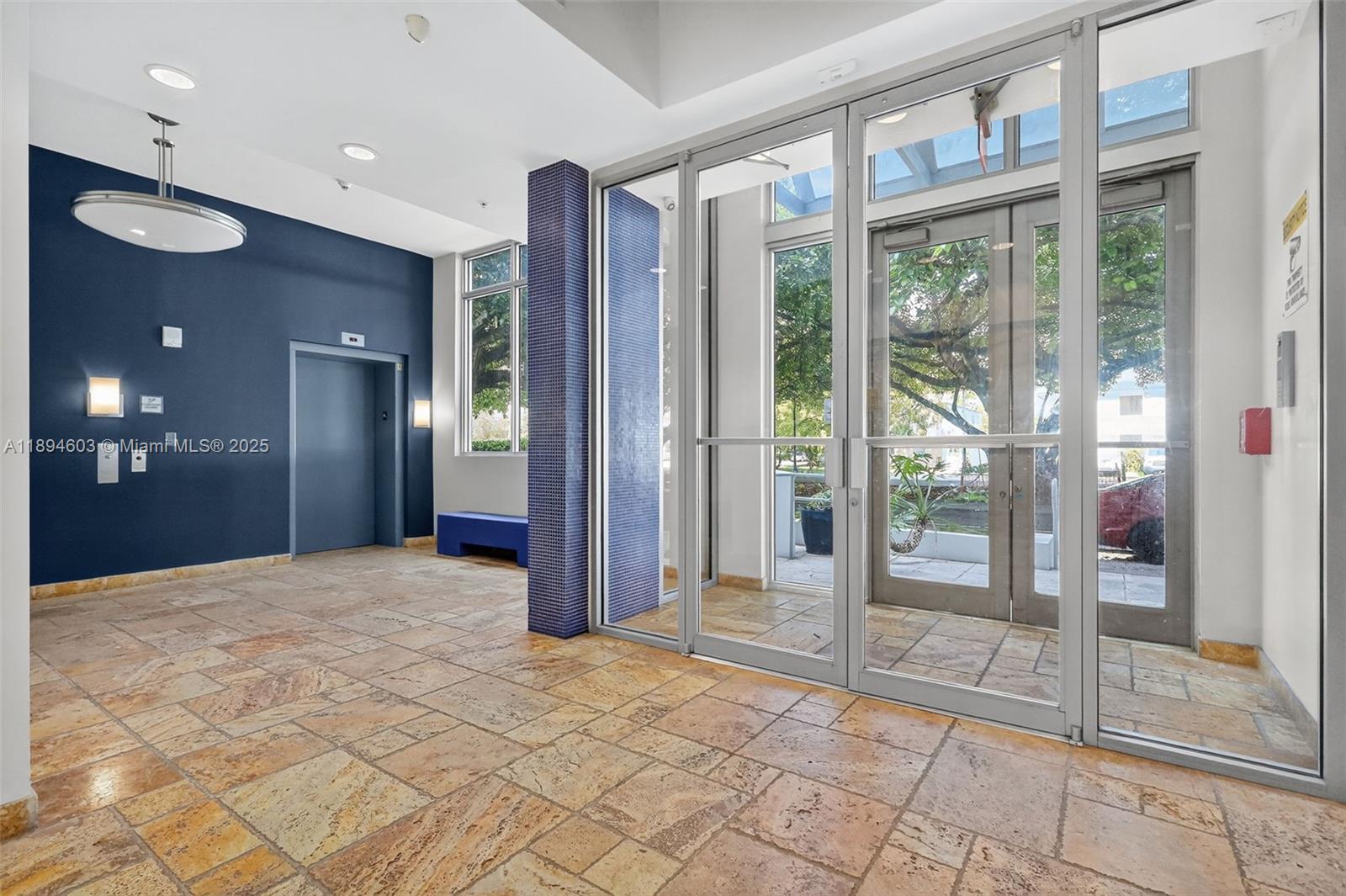 ROADS AT 21ST CONDO - Residential Lease