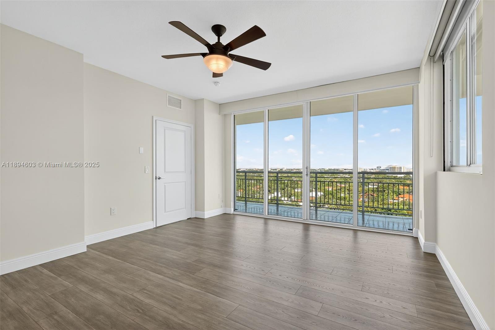 ROADS AT 21ST CONDO - Residential Lease