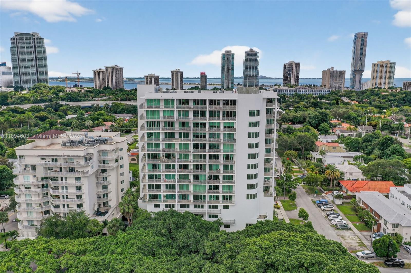 ROADS AT 21ST CONDO - Residential Lease