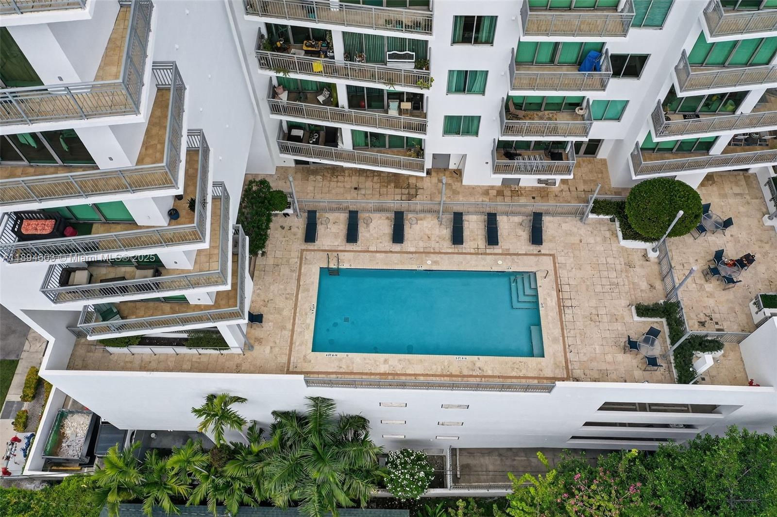 ROADS AT 21ST CONDO - Residential Lease