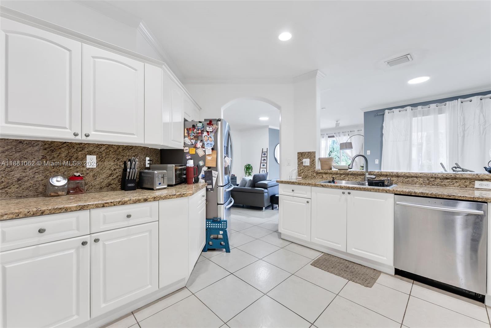 GRAND LAKES PHASE II - Residential