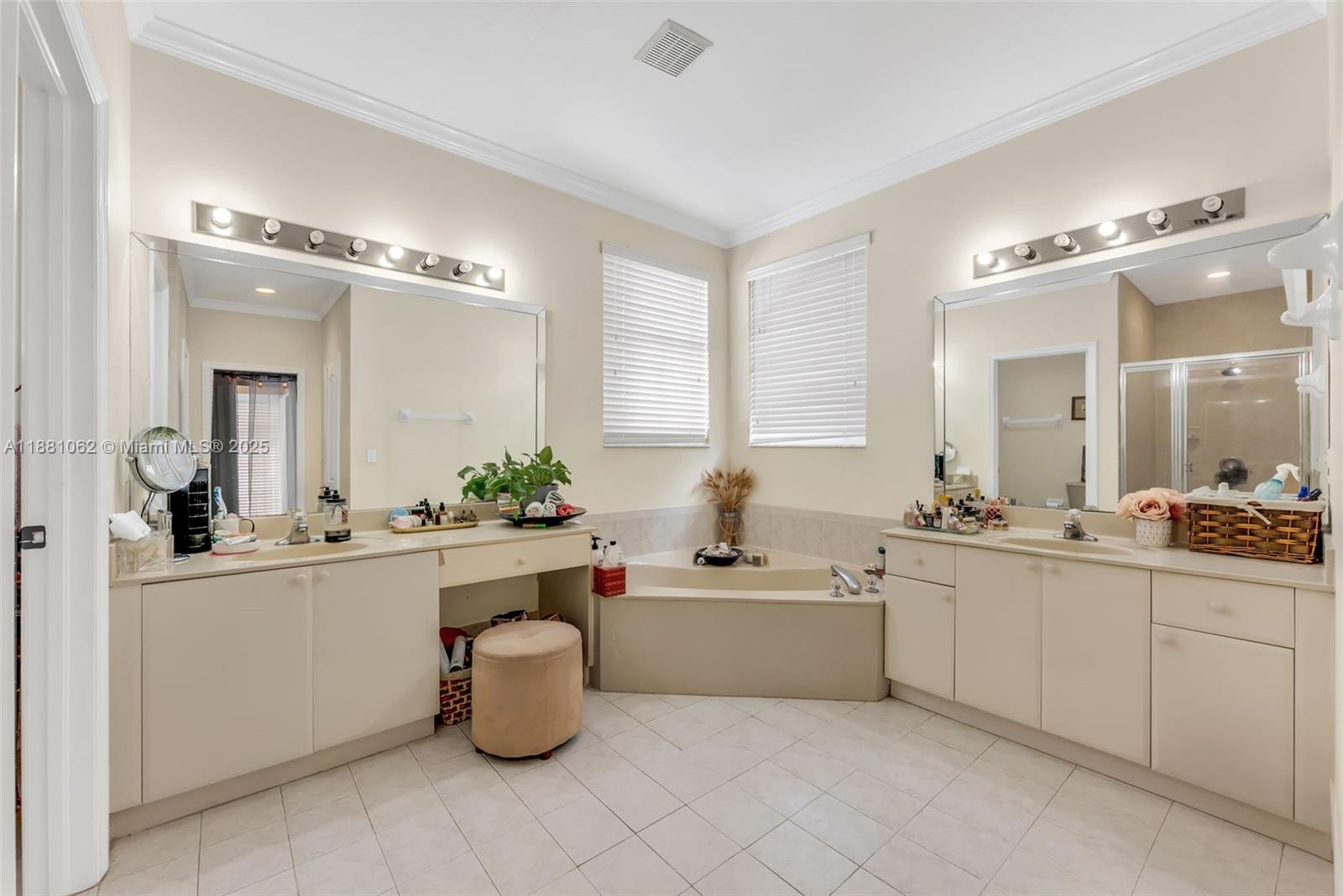 GRAND LAKES PHASE II - Residential