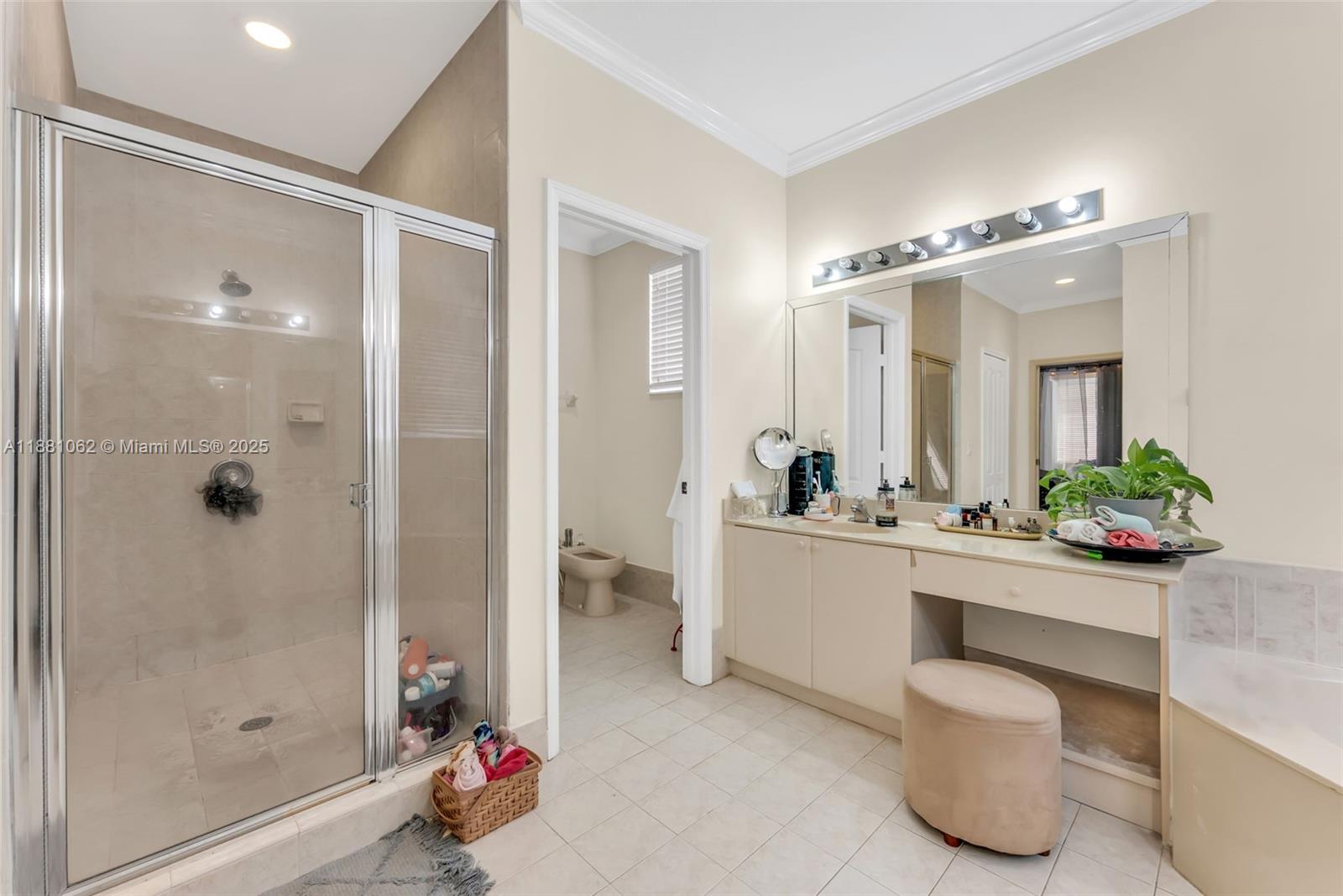 GRAND LAKES PHASE II - Residential