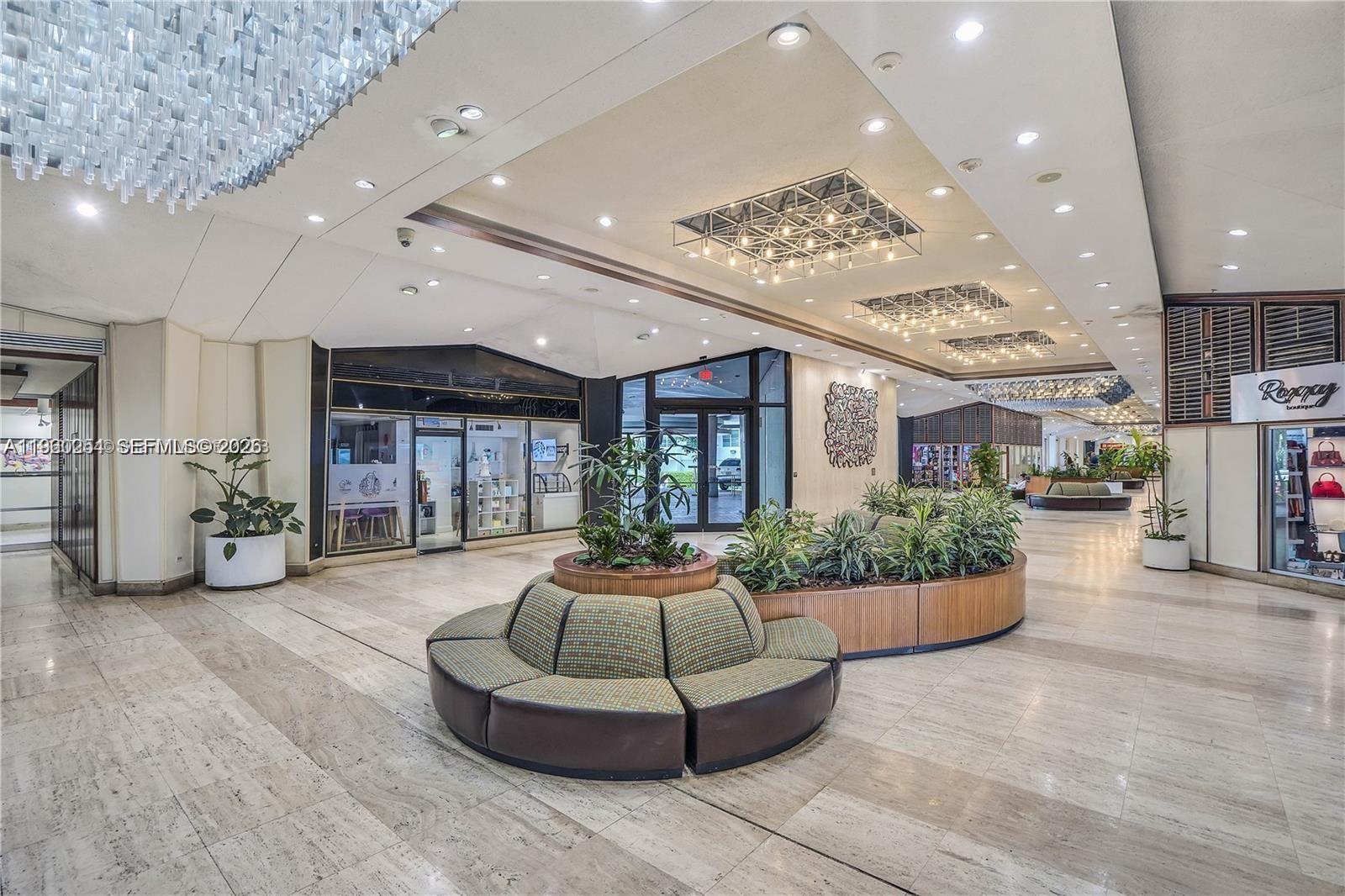 999 Brickell Bay Drive 1202