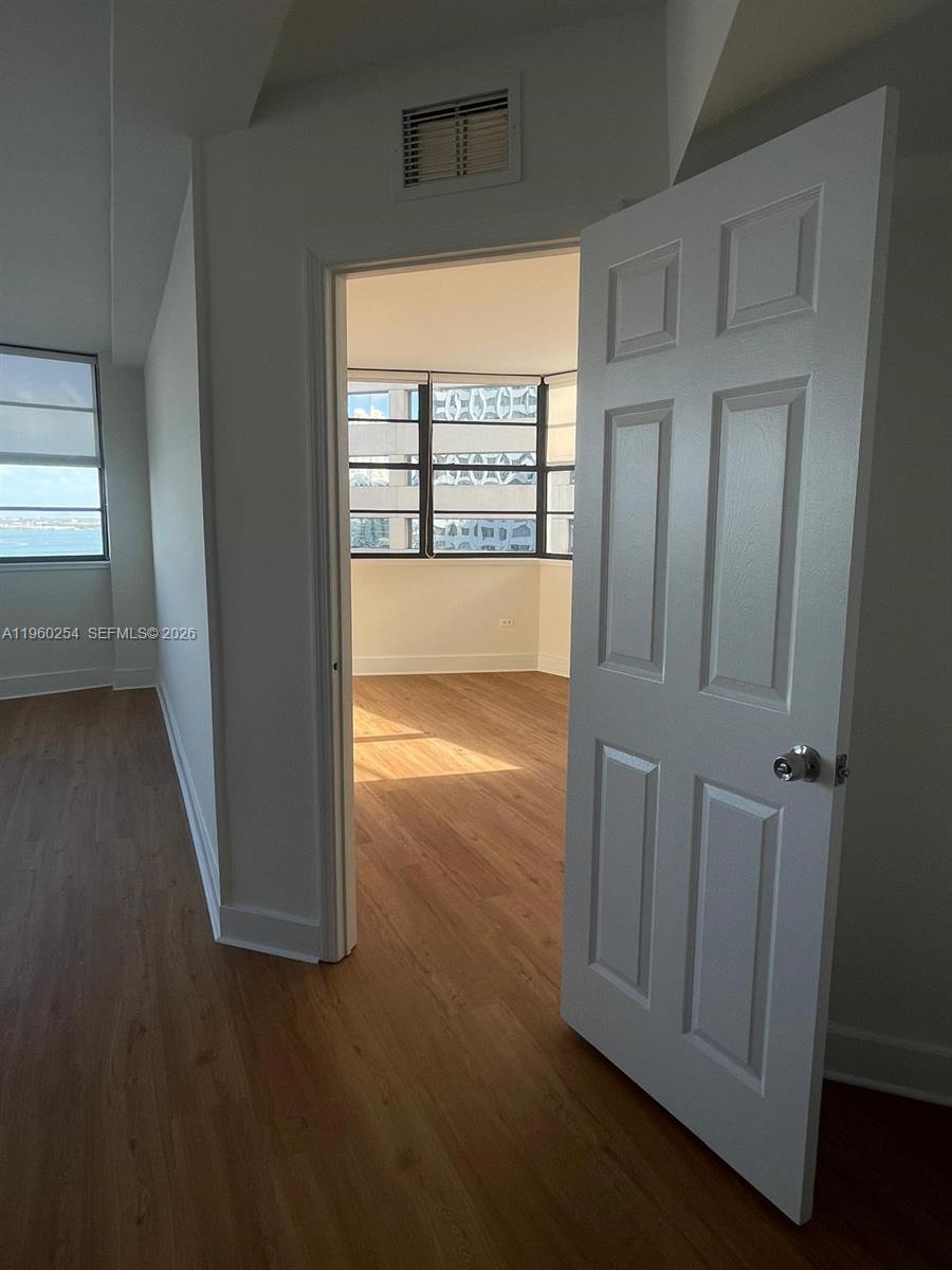 THE FOUR AMBASSADORS CONDO - Residential