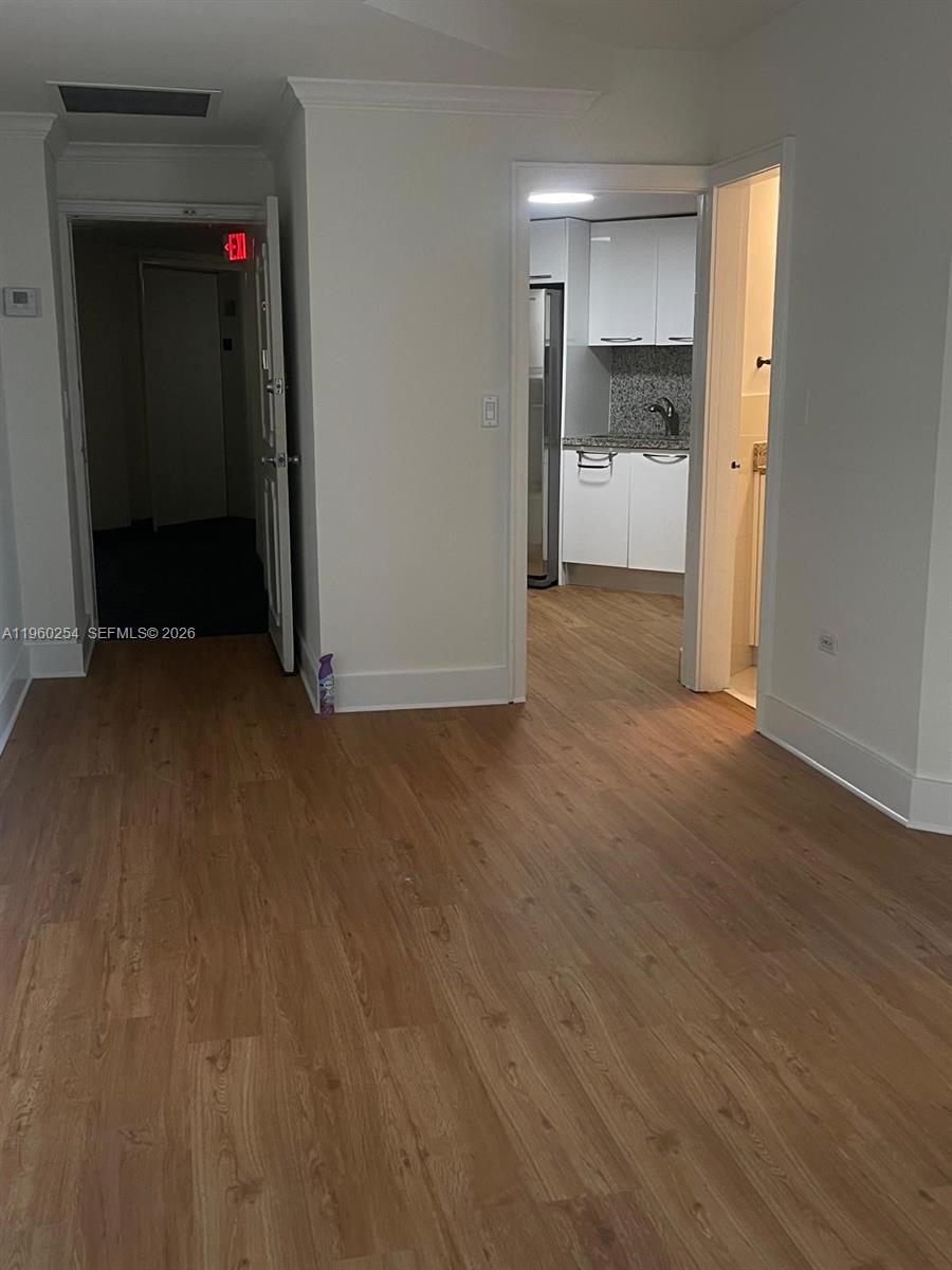 THE FOUR AMBASSADORS CONDO - Residential