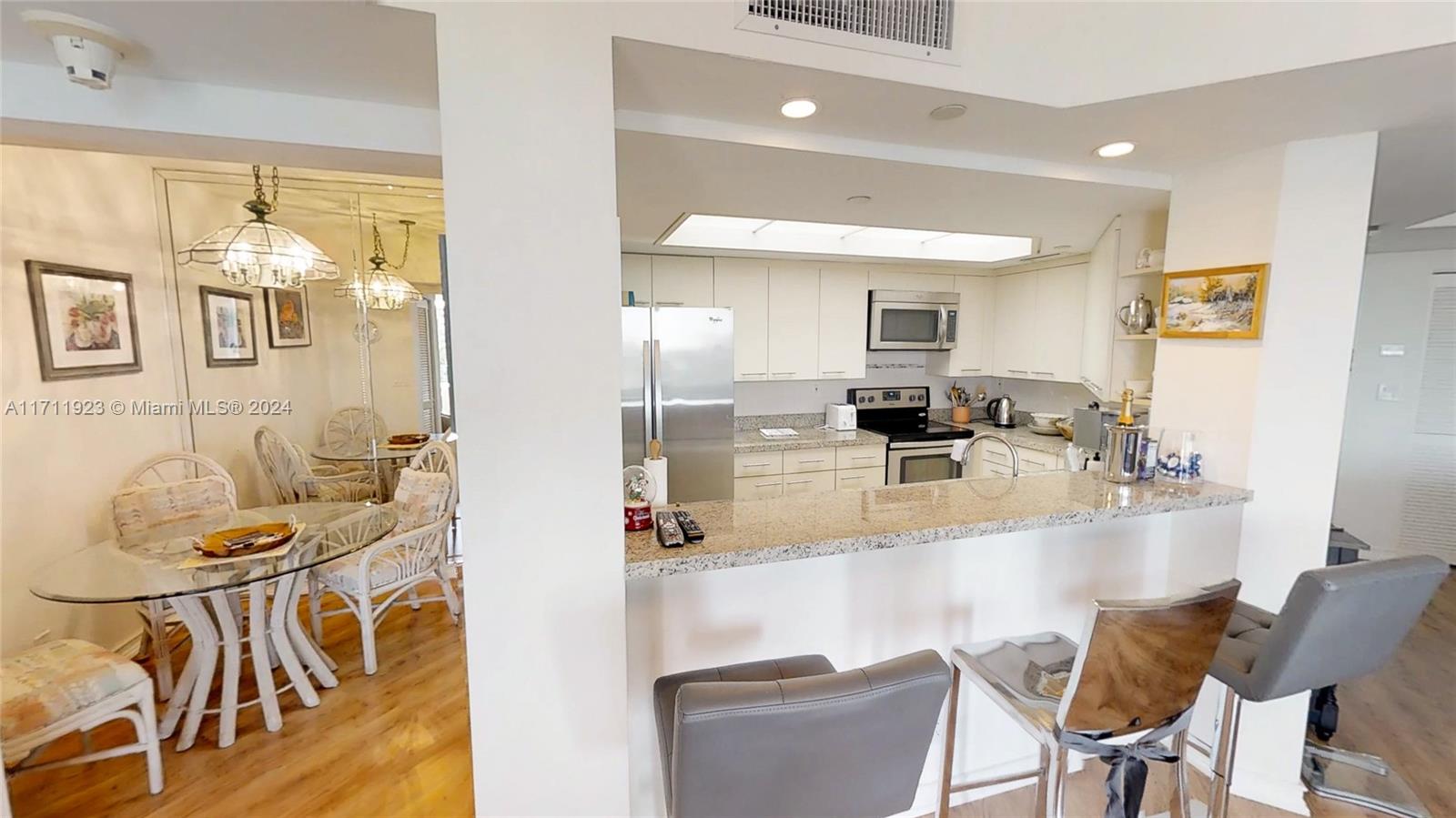 MIZNER COURT CONDO - Residential