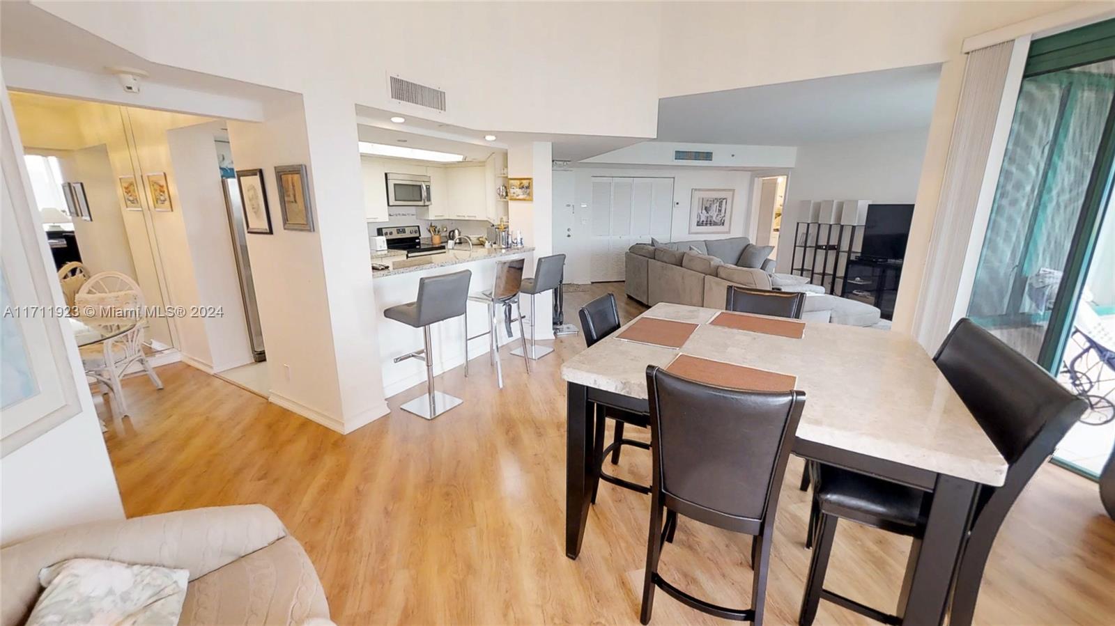 MIZNER COURT CONDO - Residential