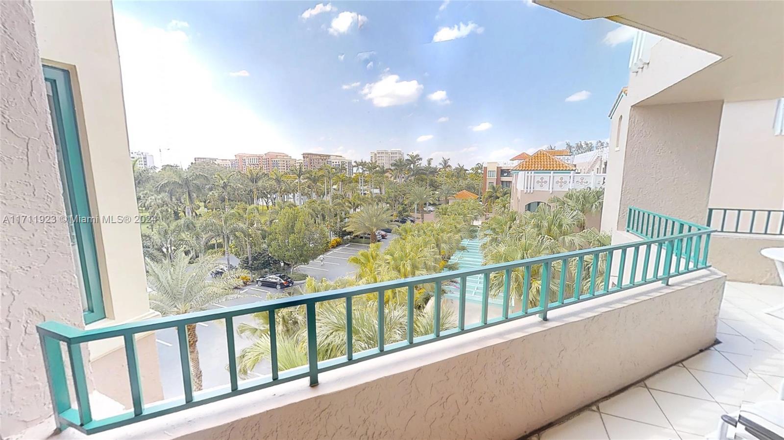 MIZNER COURT CONDO - Residential