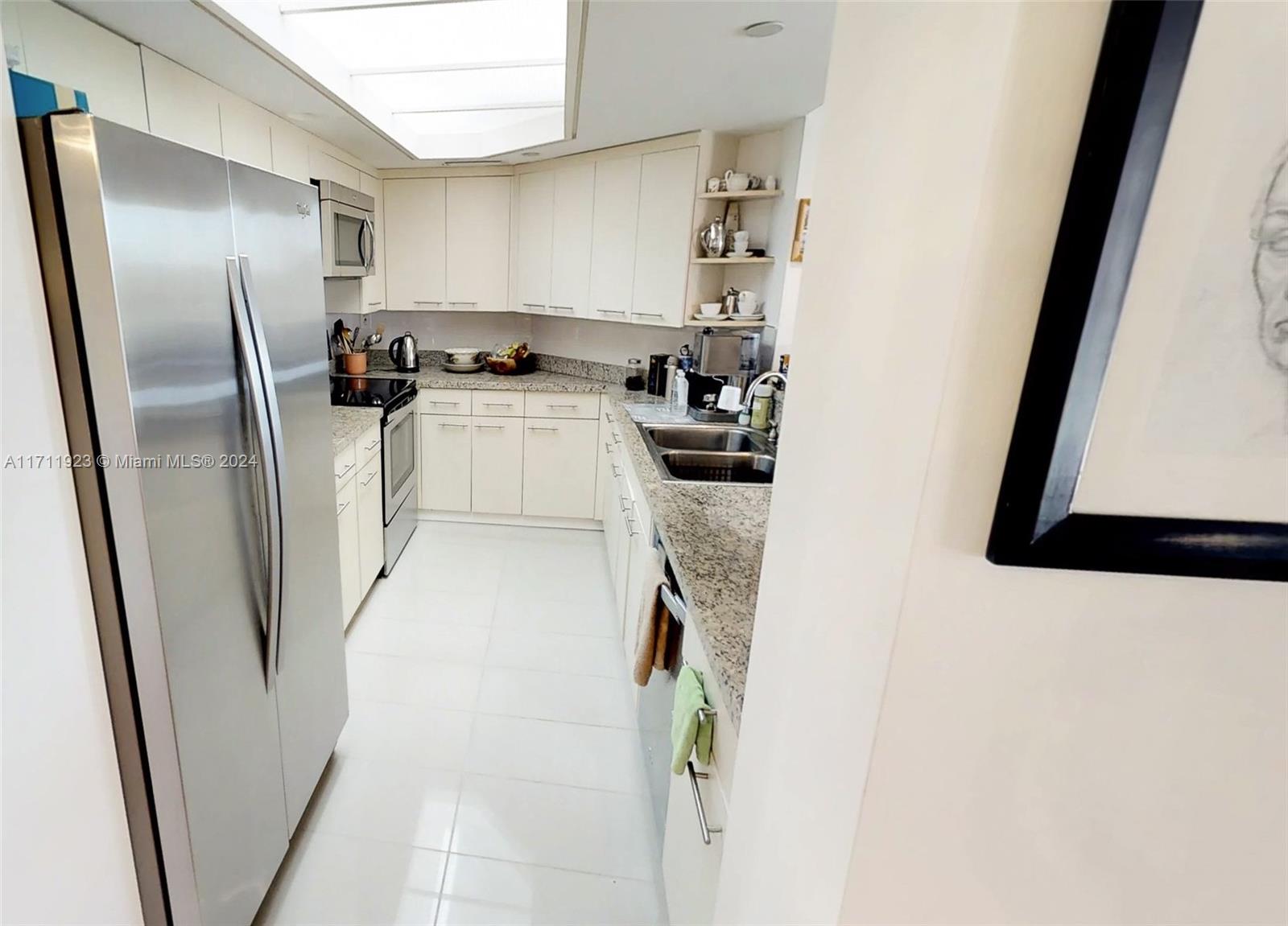 MIZNER COURT CONDO - Residential