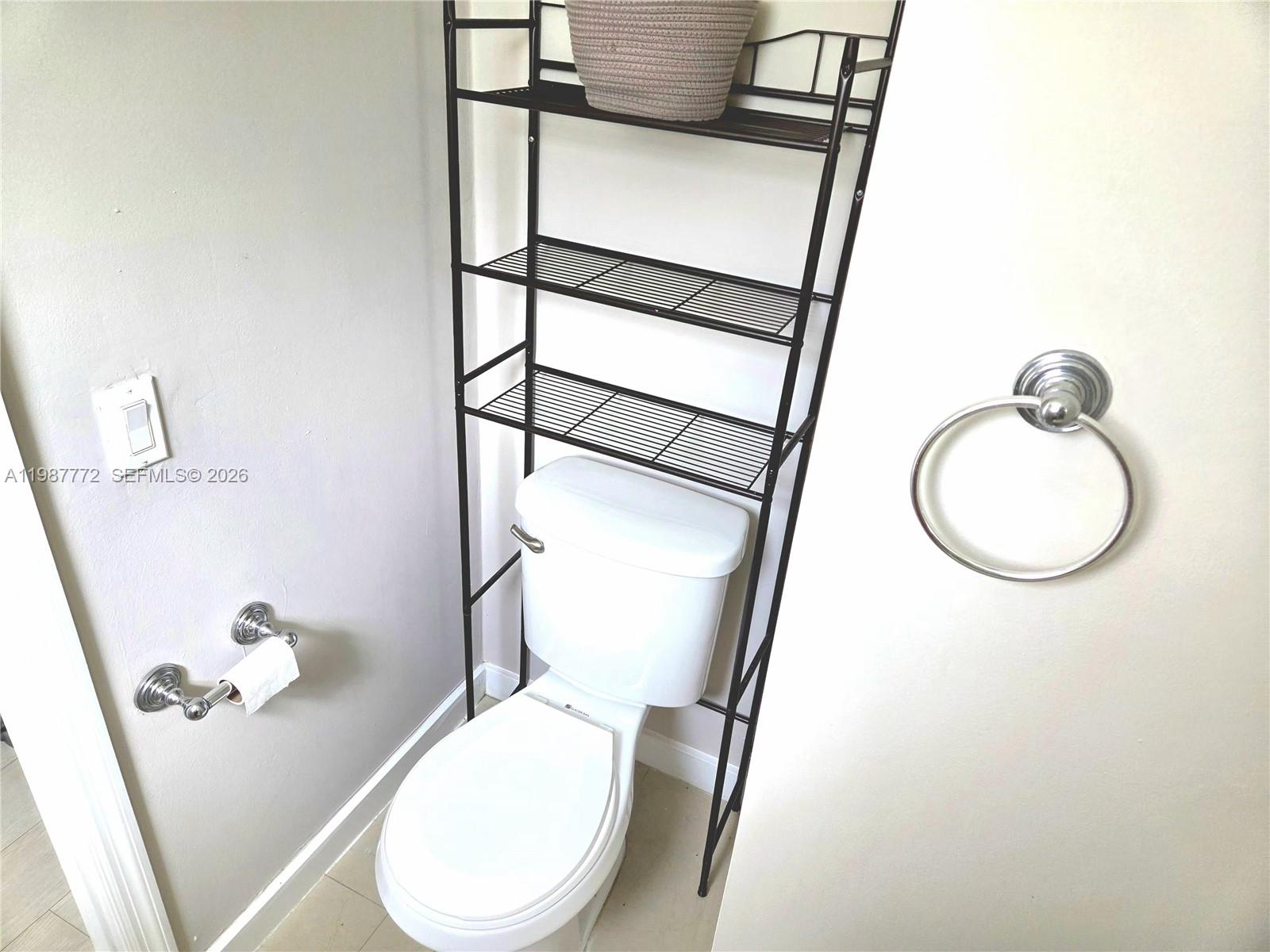 JADE WINDS GRP EASTER LIL - Residential