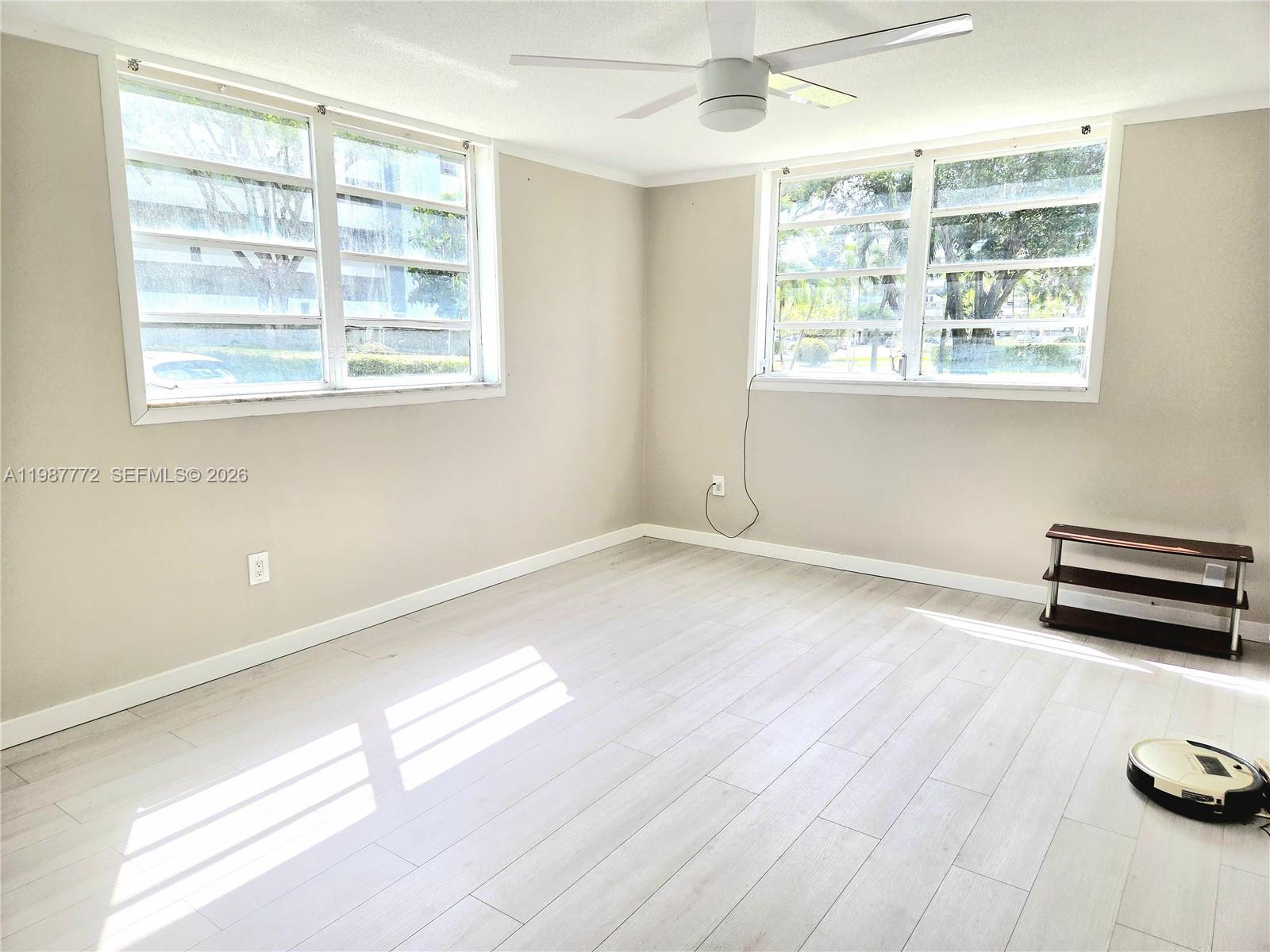 JADE WINDS GRP EASTER LIL - Residential