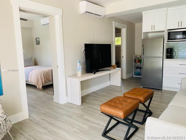 PORT LARGO - Residential Lease