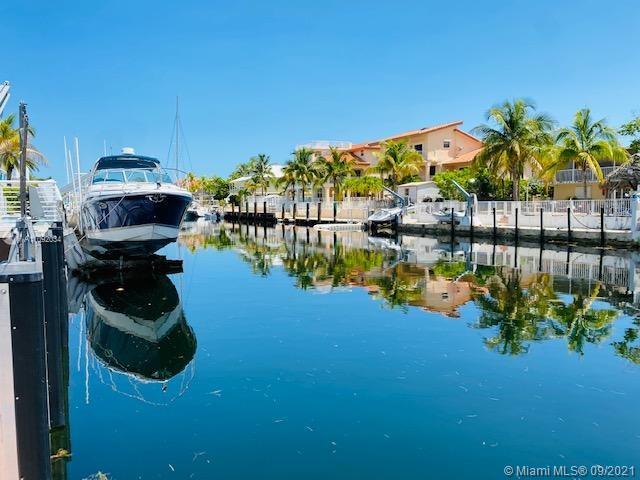 PORT LARGO - Residential Lease