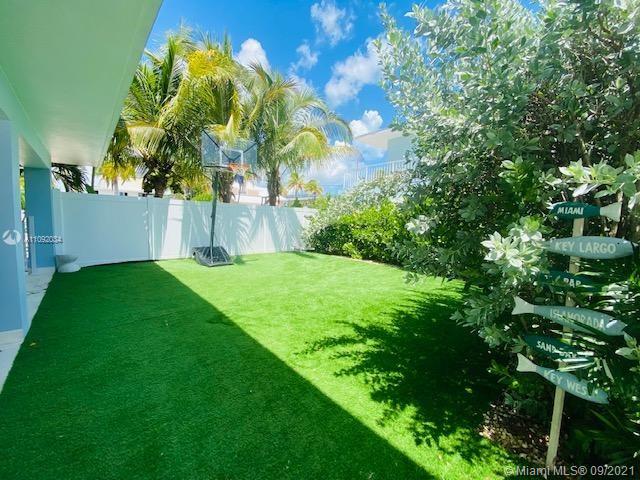 PORT LARGO - Residential Lease