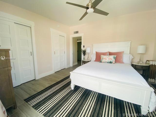 PORT LARGO - Residential Lease