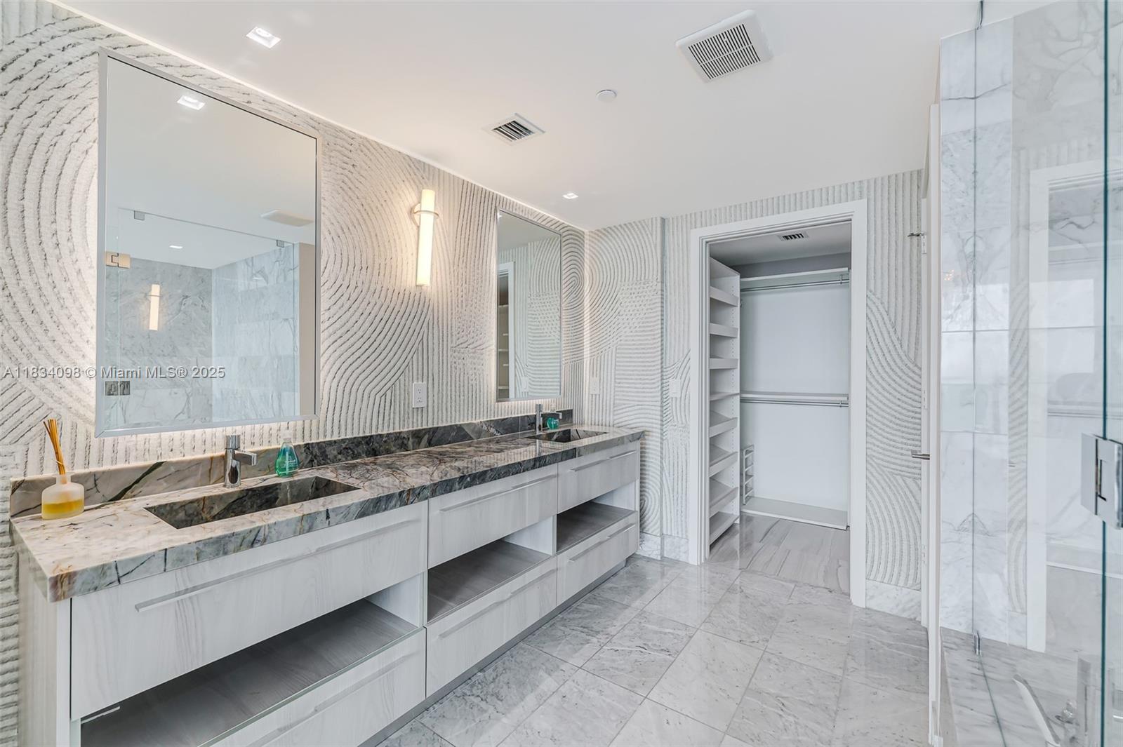 ONE PARAISO CONDO - Residential Lease