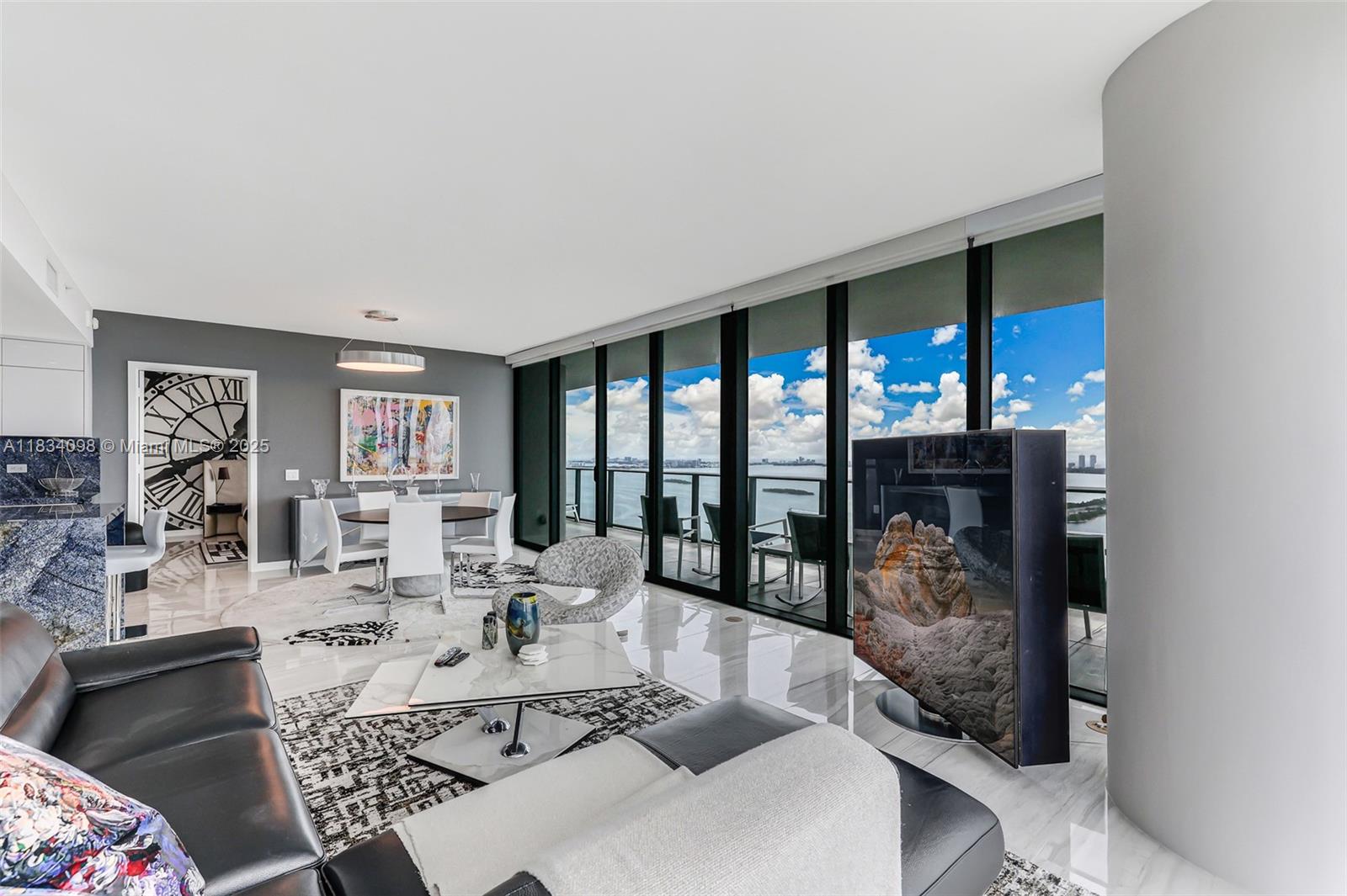 ONE PARAISO CONDO - Residential Lease