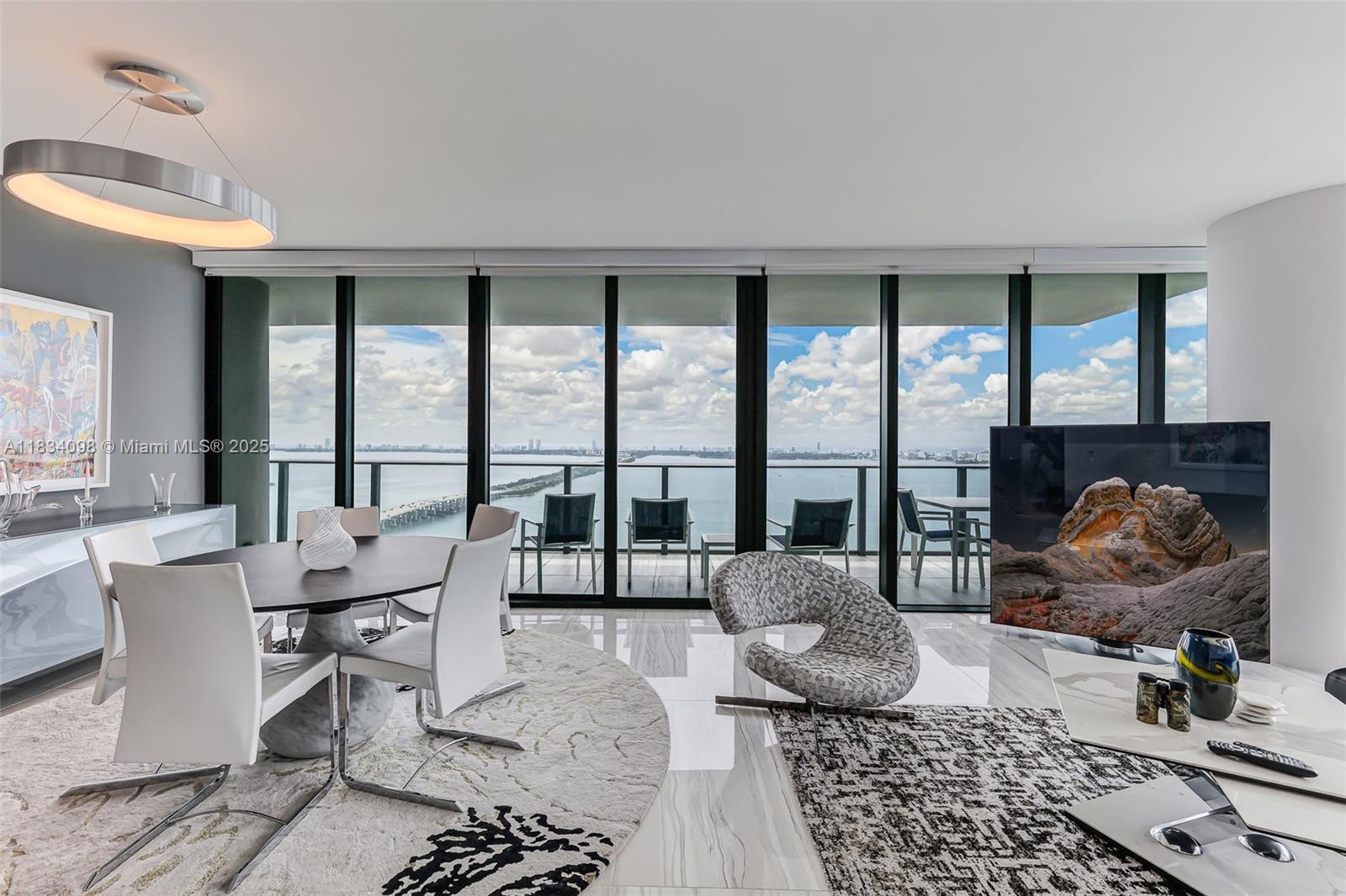 ONE PARAISO CONDO - Residential Lease