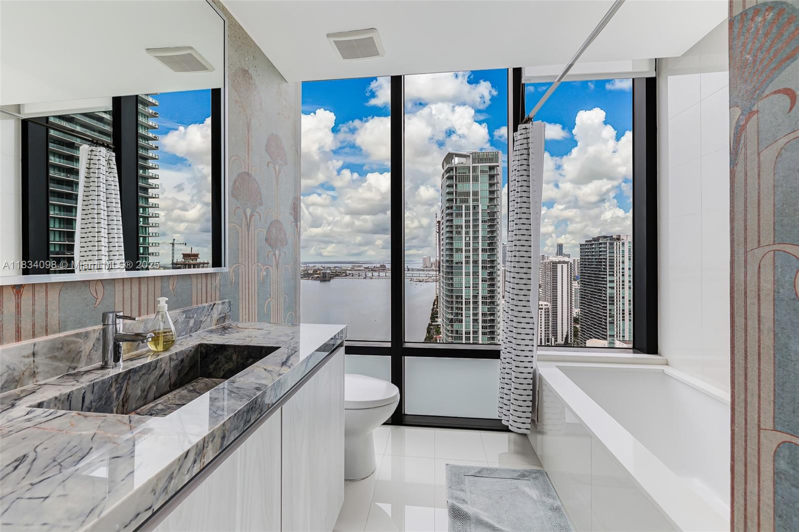 ONE PARAISO CONDO - Residential Lease