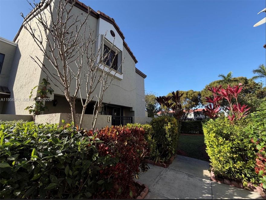 Beautiful 3 bed/2.5 bath corner Townhouse in the desirable neighborhood of Hammocks -Kendall. Inside, enjoy this split floor plan with spacious bedrooms on the second floor.
Laundry and storage rooms in unit for comfort.
This private pet friendly community is perfect for outdoor living. Enjoy access to a lagoon with sandy beaches surrounded by jogging trails, plus all Hammocks parks, pools, tennis courts, gym and pickle ball courts. A perfect combination of comfort, and resort-style amenities.