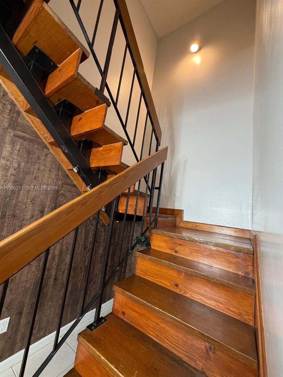 PALM POINT SEC 1 - Residential