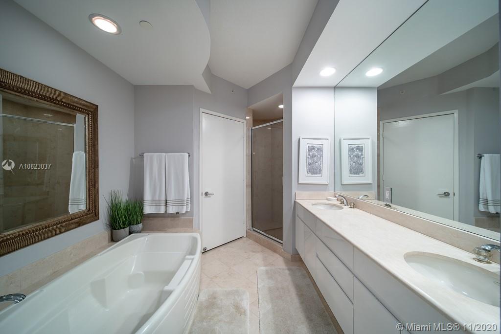 RESORT VILLA ONE CONDO - Residential