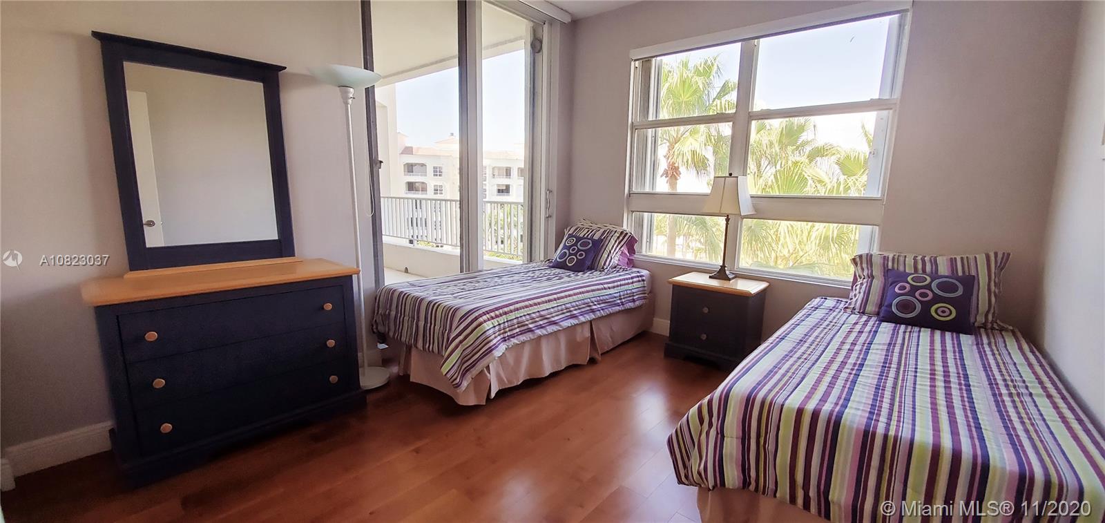 RESORT VILLA ONE CONDO - Residential