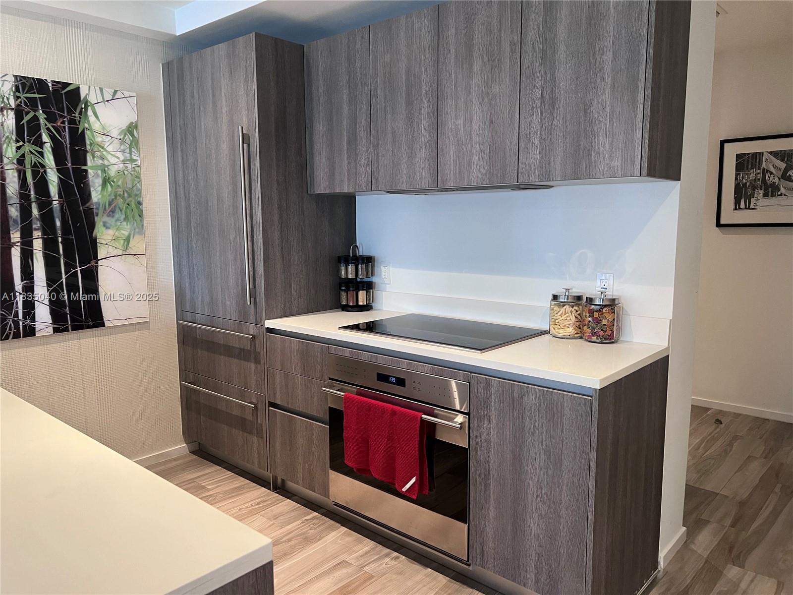 801 SMA RESIDENCES CONDO - Residential Lease