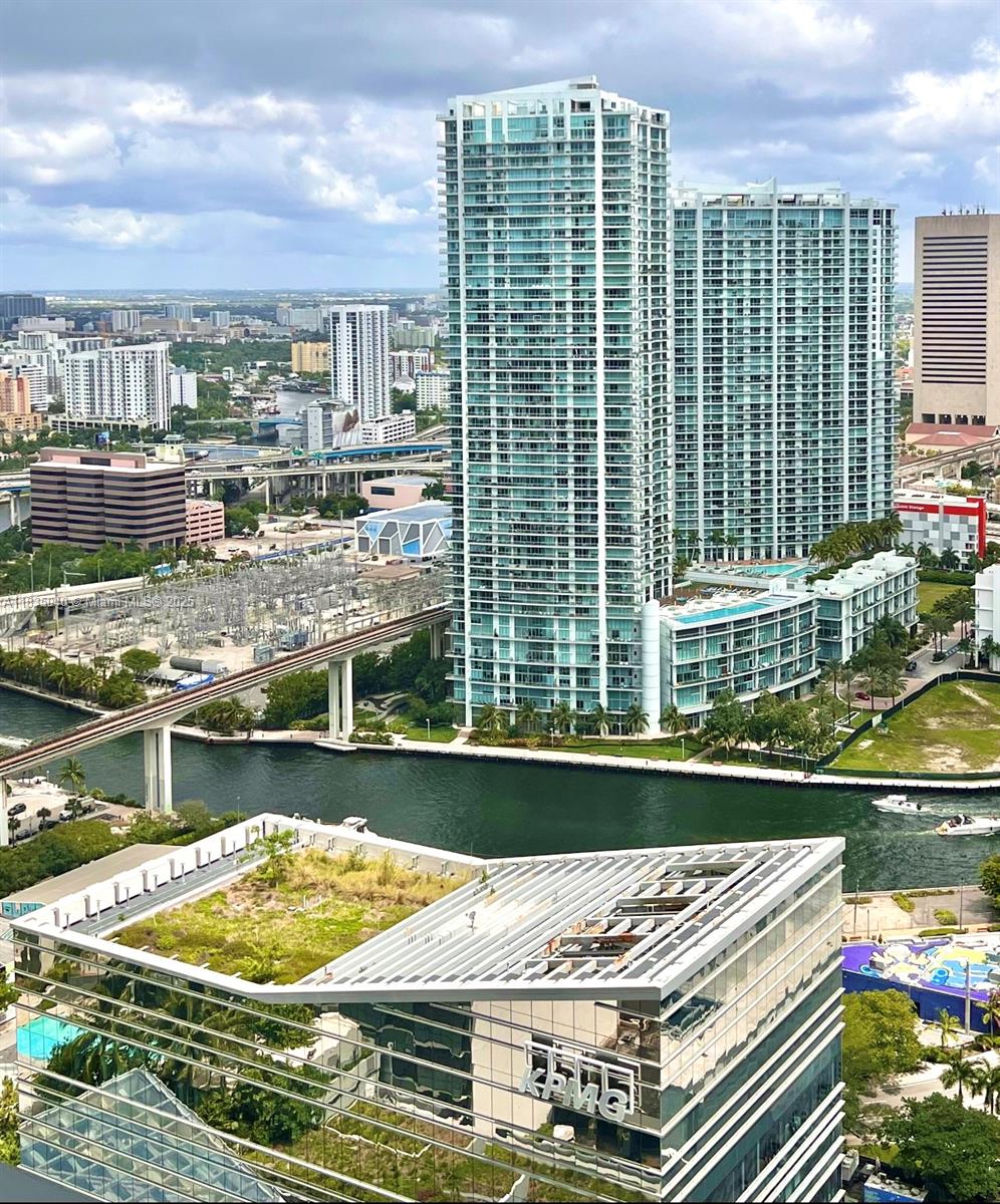 801 SMA RESIDENCES CONDO - Residential Lease