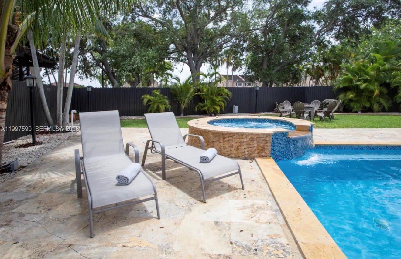 PONCE ESTATES SEC 2 - Residential