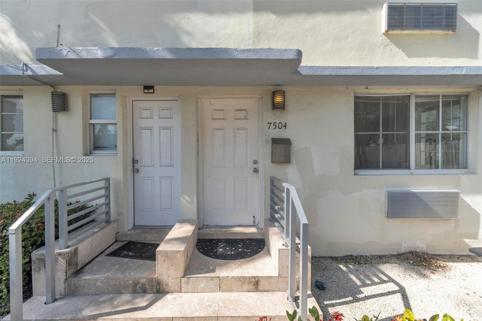 503-508 75TH STREET CONDO - Residential