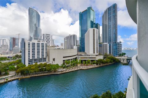 31 SE 5th St 1101 Miami FL 33131
