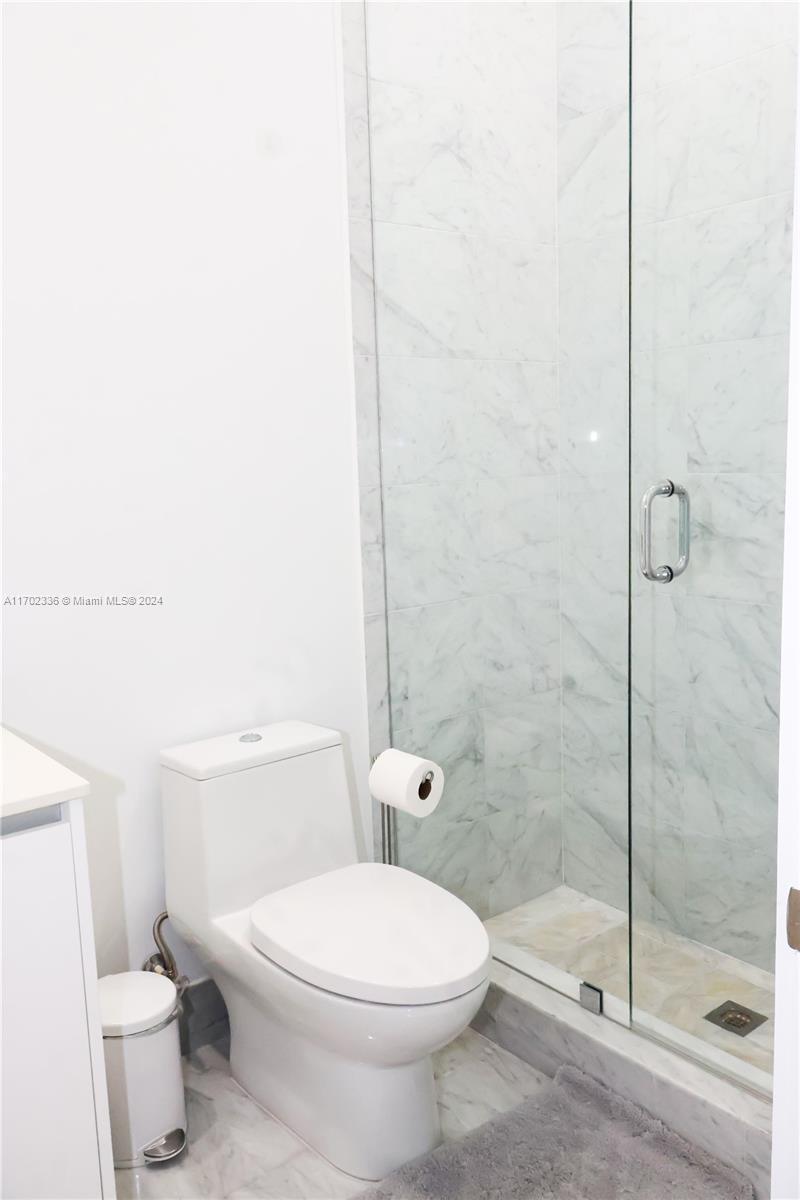 PARAISO BAY CONDO - Residential Lease