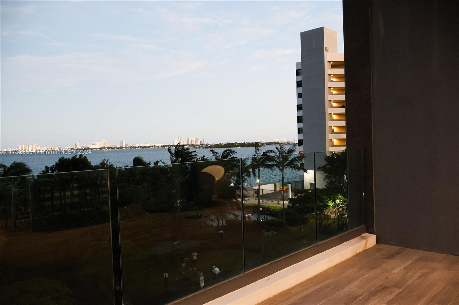 PARAISO BAY CONDO - Residential Lease
