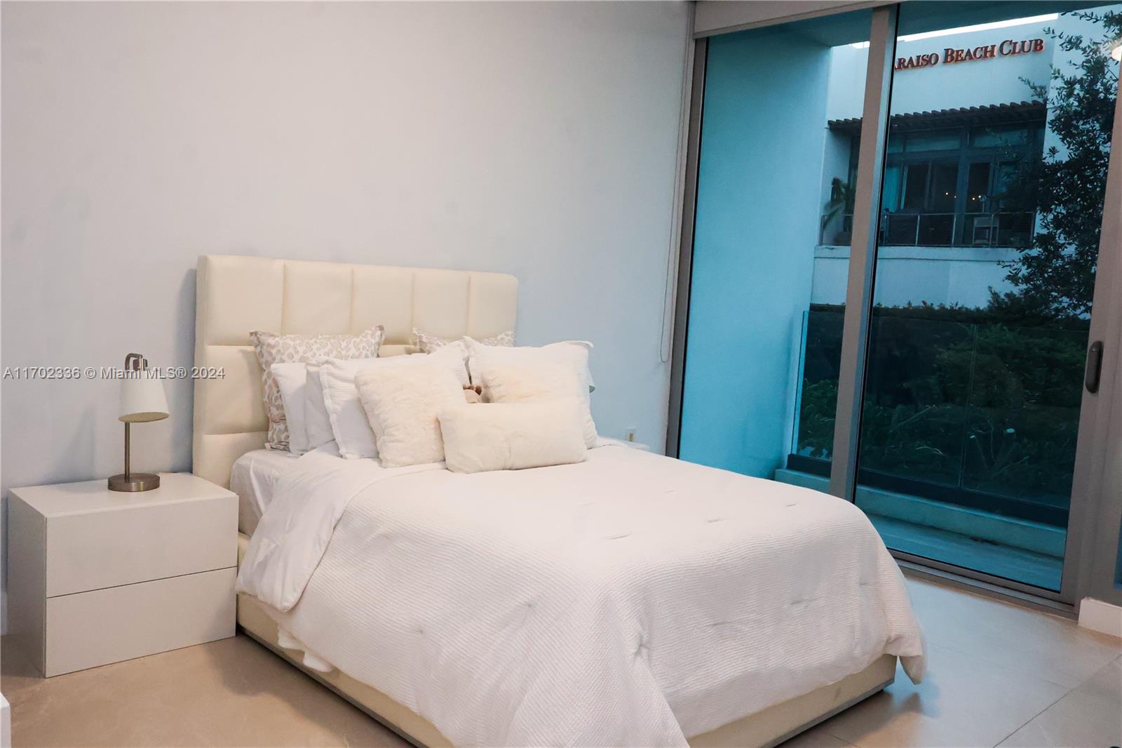 PARAISO BAY CONDO - Residential Lease