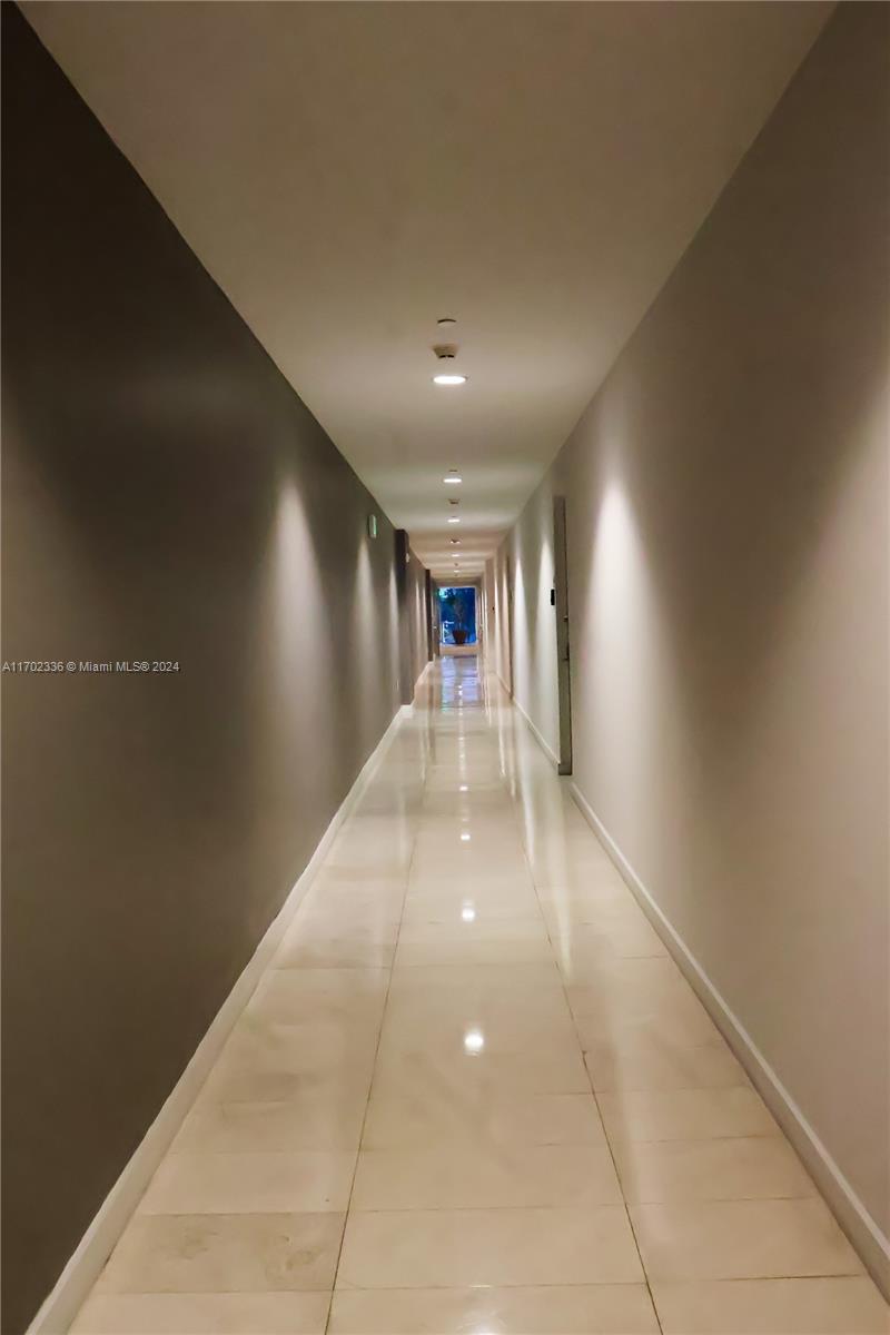 PARAISO BAY CONDO - Residential Lease