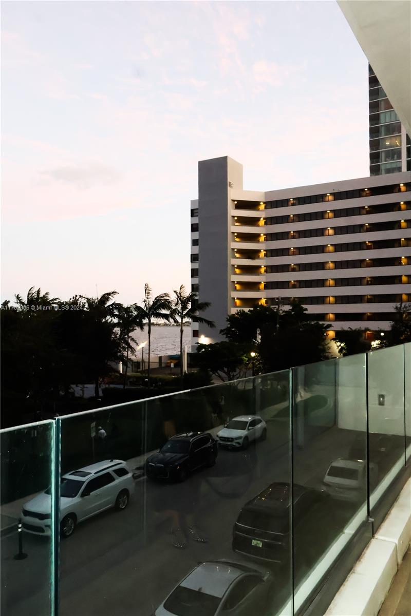 PARAISO BAY CONDO - Residential Lease