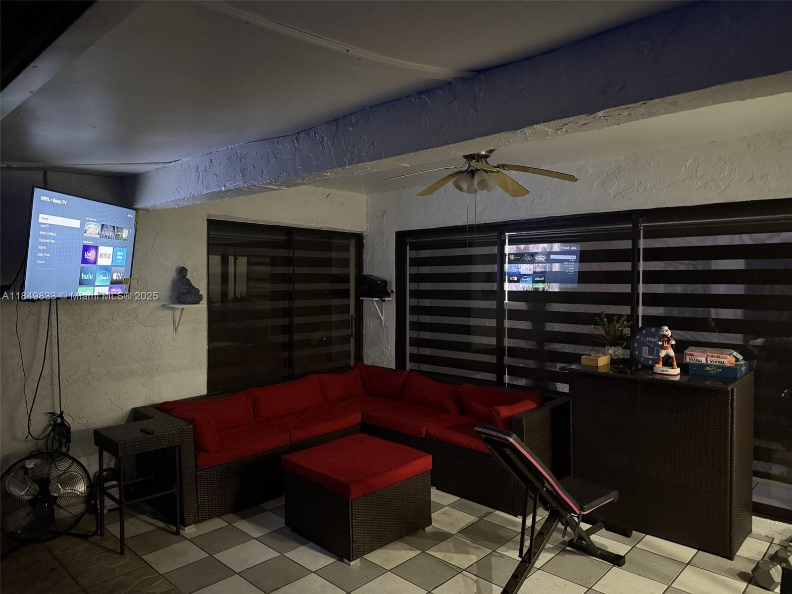 KNOLLS SEC 5 - Residential