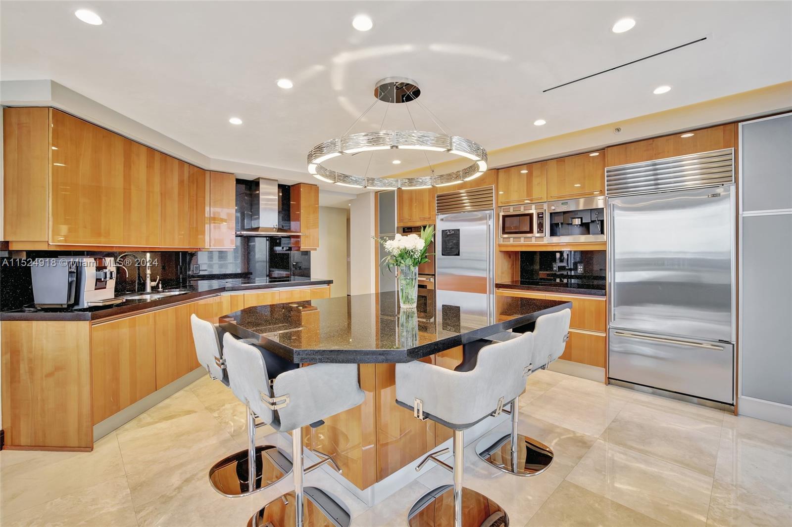 LAS OLAS RIVER HOUSE - Residential