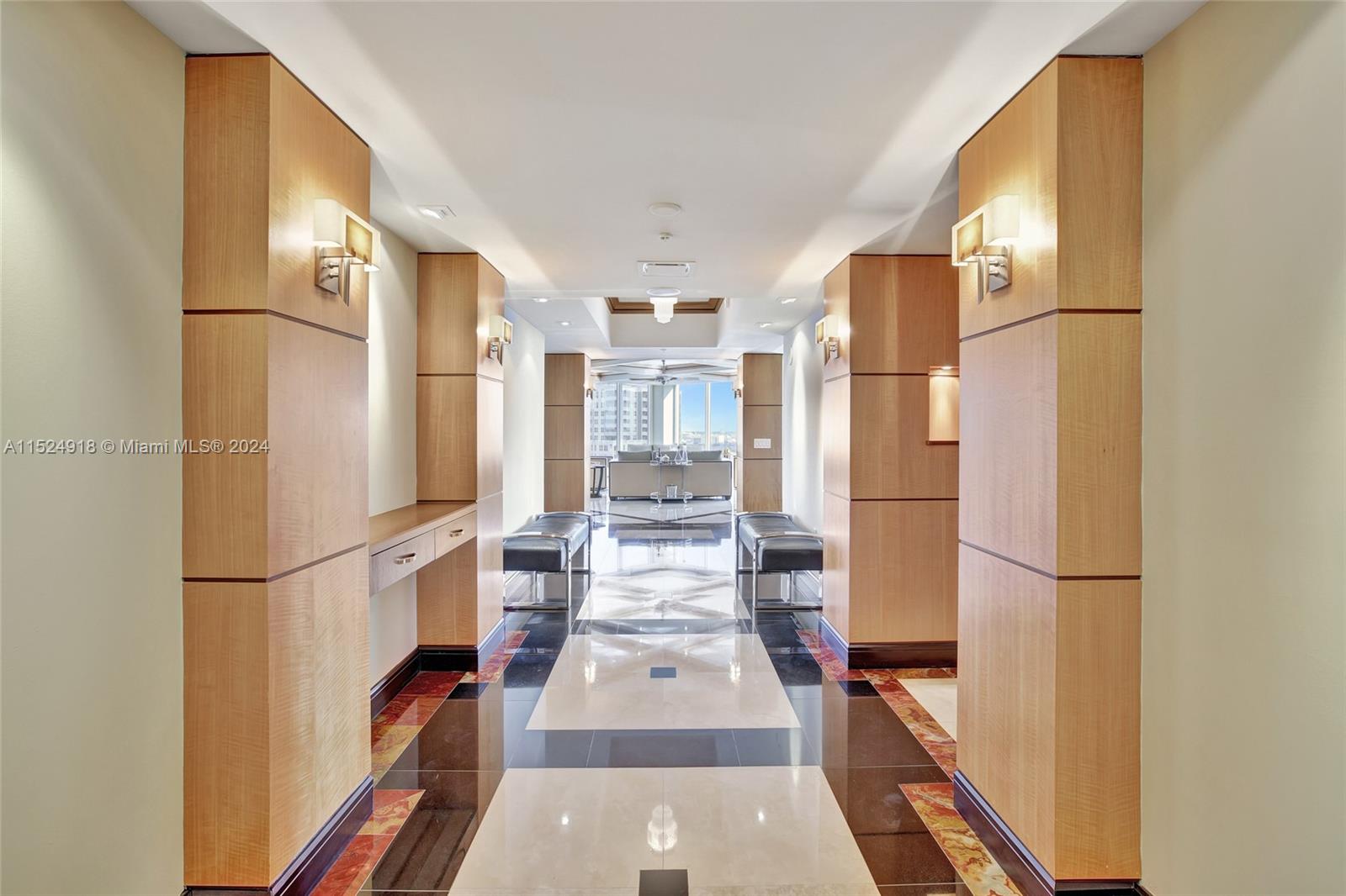 LAS OLAS RIVER HOUSE - Residential