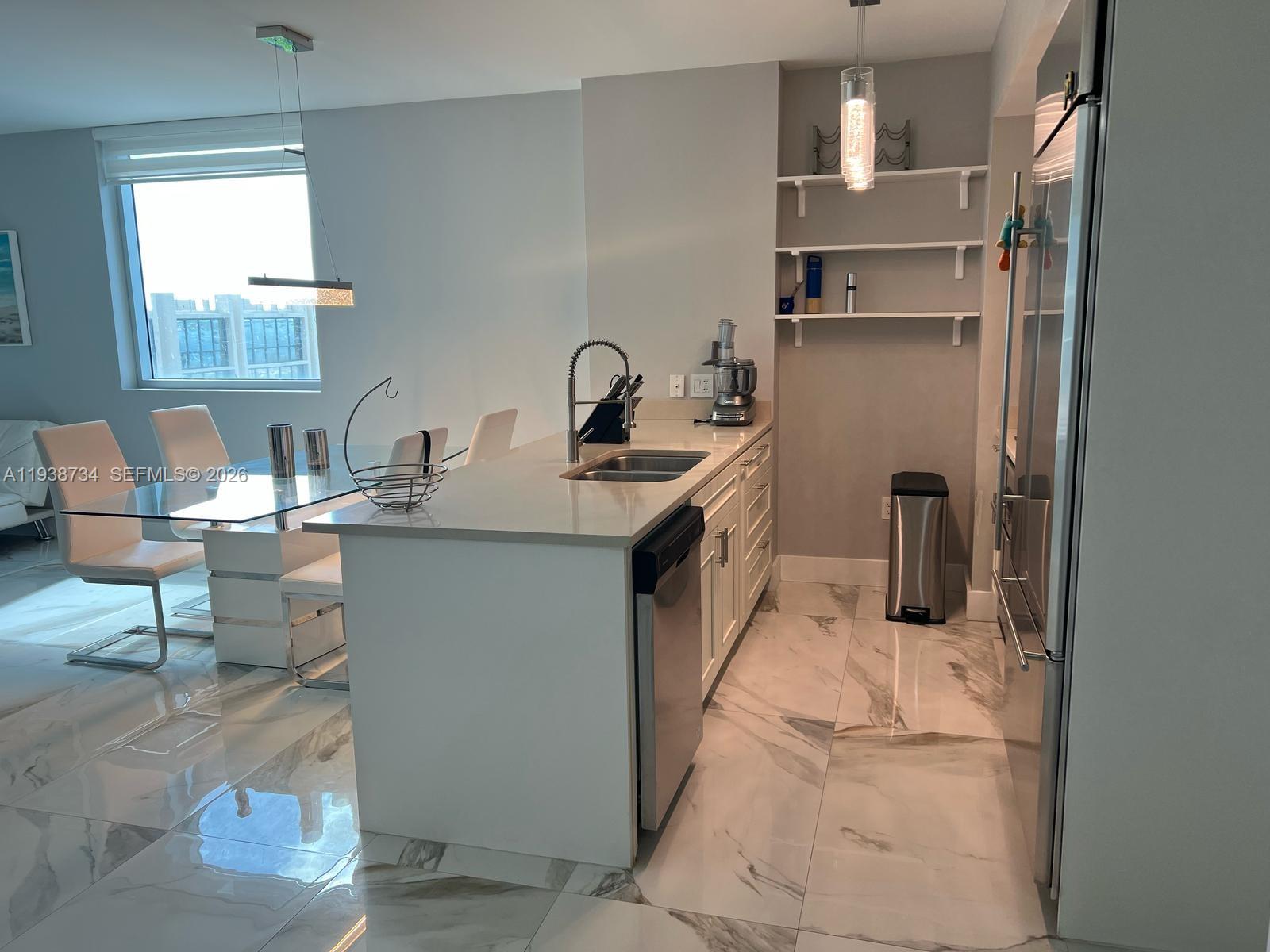 500 BRICKELL WEST CONDO - Residential
