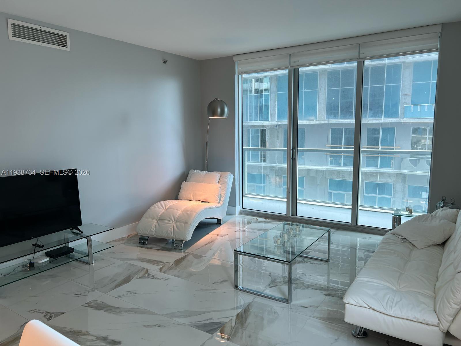 500 BRICKELL WEST CONDO - Residential