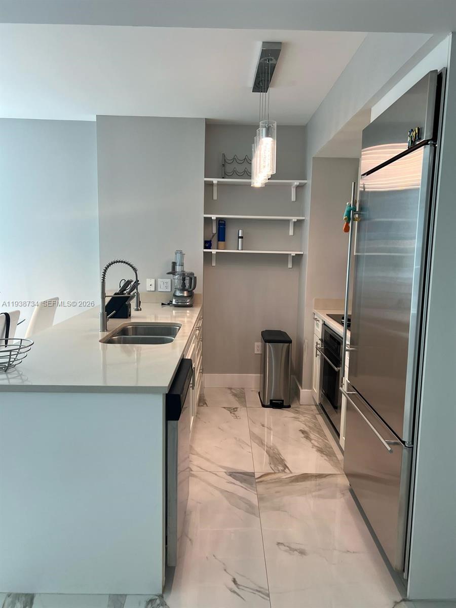500 BRICKELL WEST CONDO - Residential