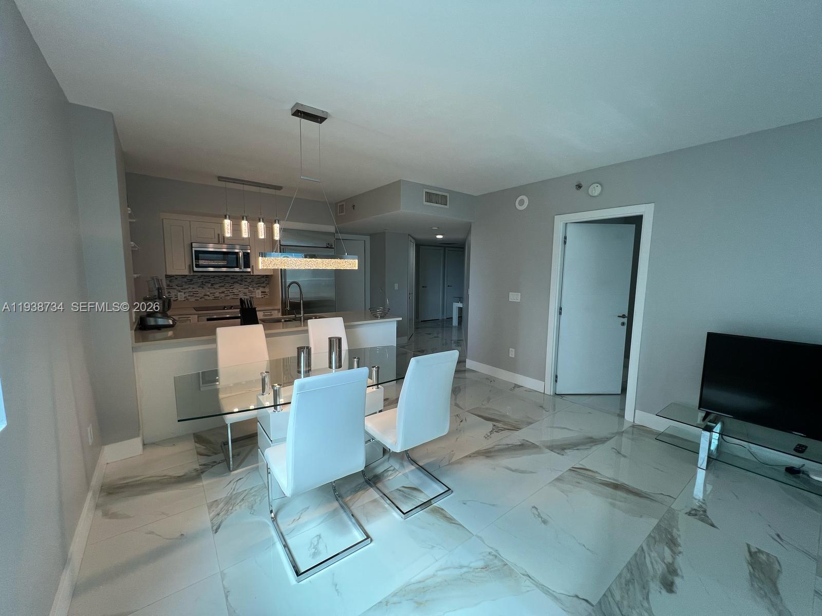 500 BRICKELL WEST CONDO - Residential