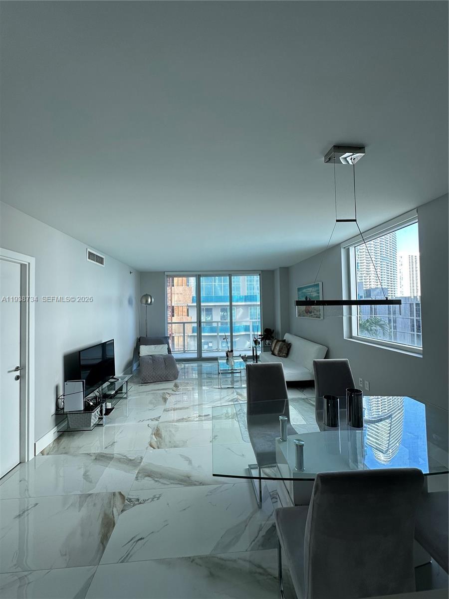 500 BRICKELL WEST CONDO - Residential