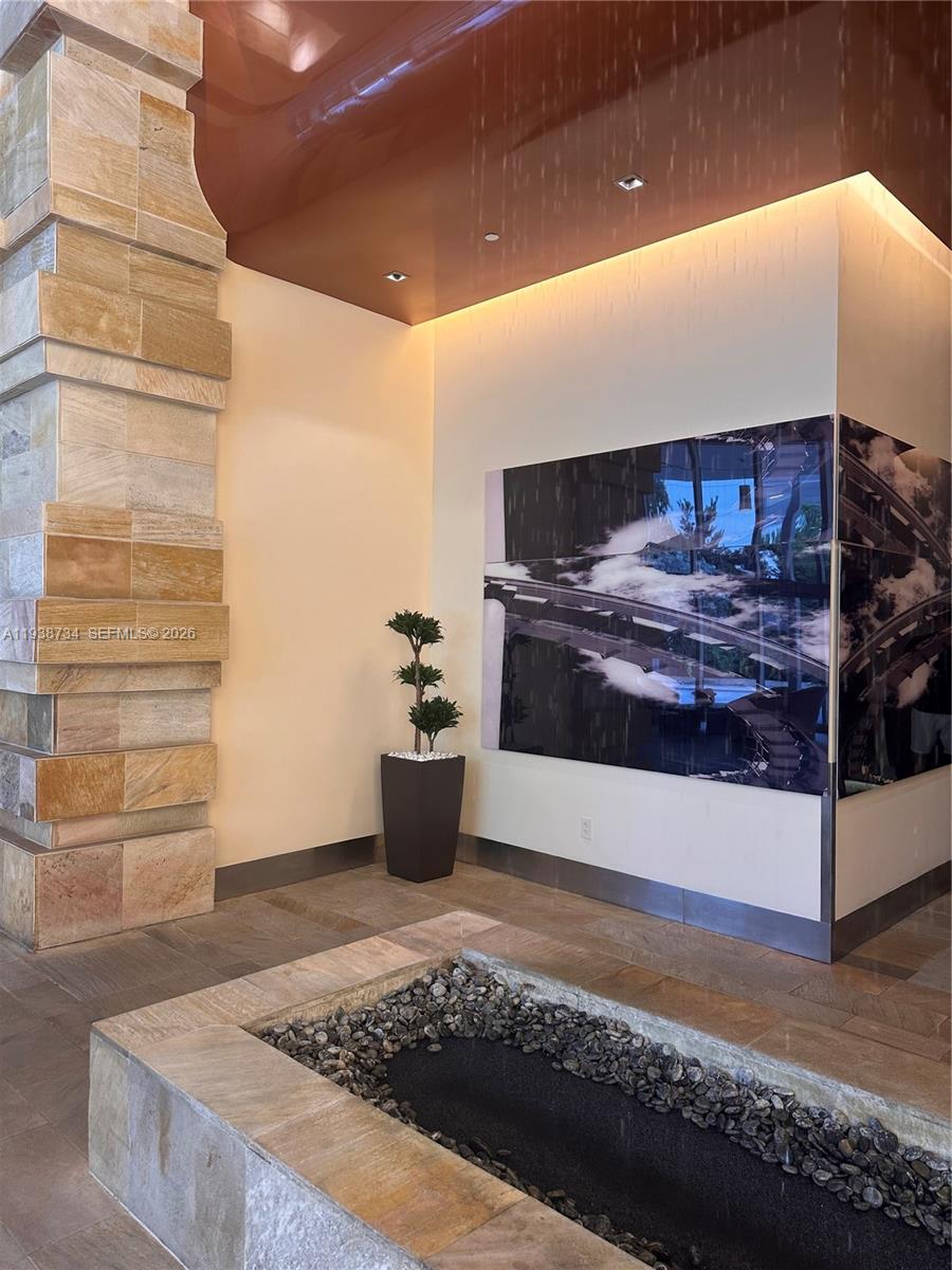 500 BRICKELL WEST CONDO - Residential