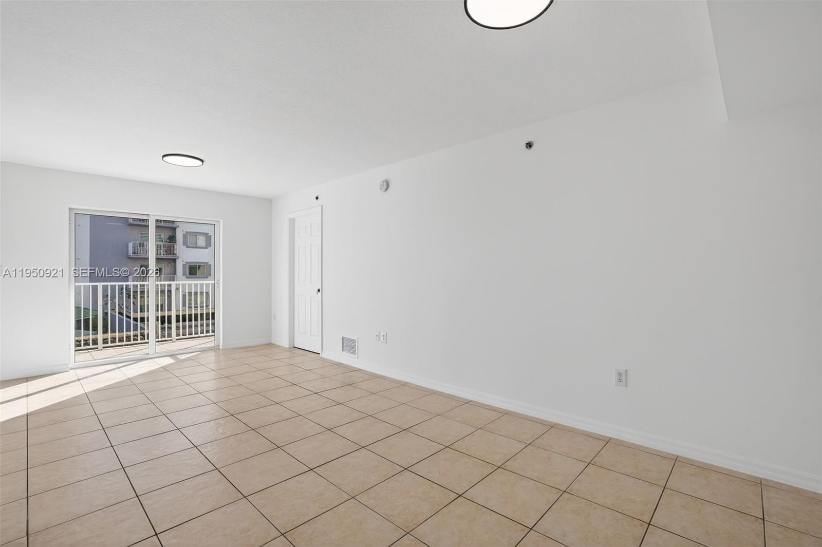 2475 NW 16th St Rd 310