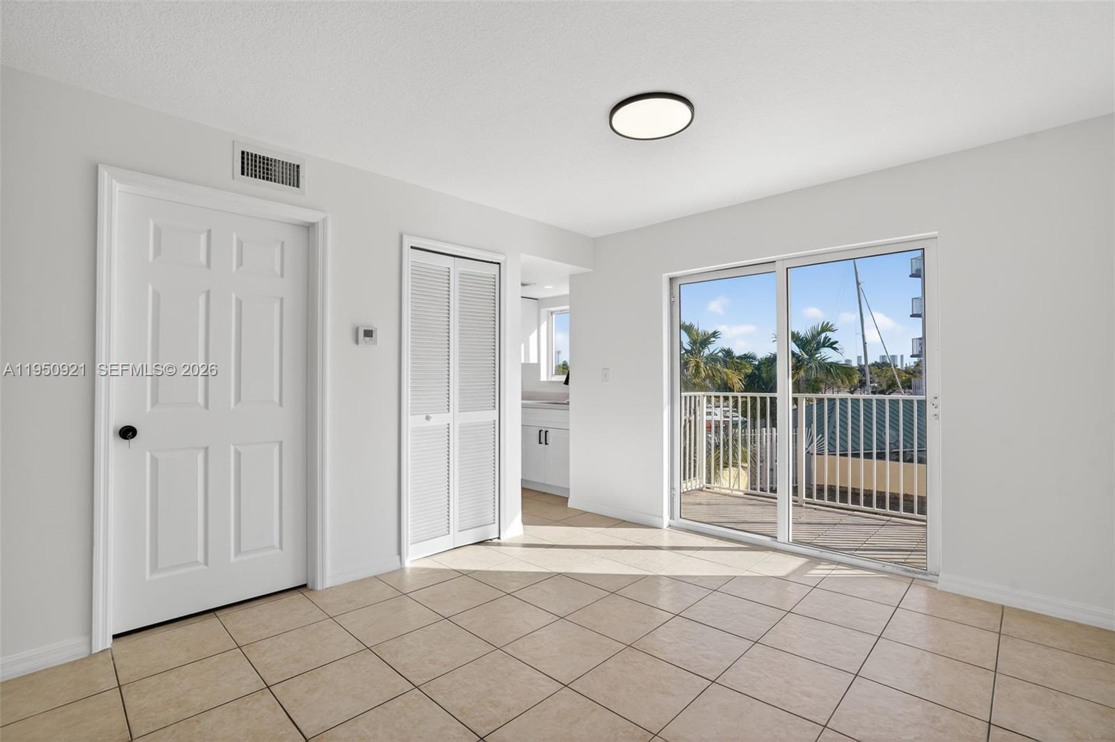 RIVER RUN SOUTH CONDO - Residential